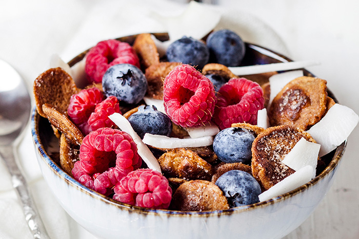 Ballaststoffreiche Ern&auml;hrung mit reichlich Obst und Gem&uuml;se ist gesund f&uuml;r den Darm. 
