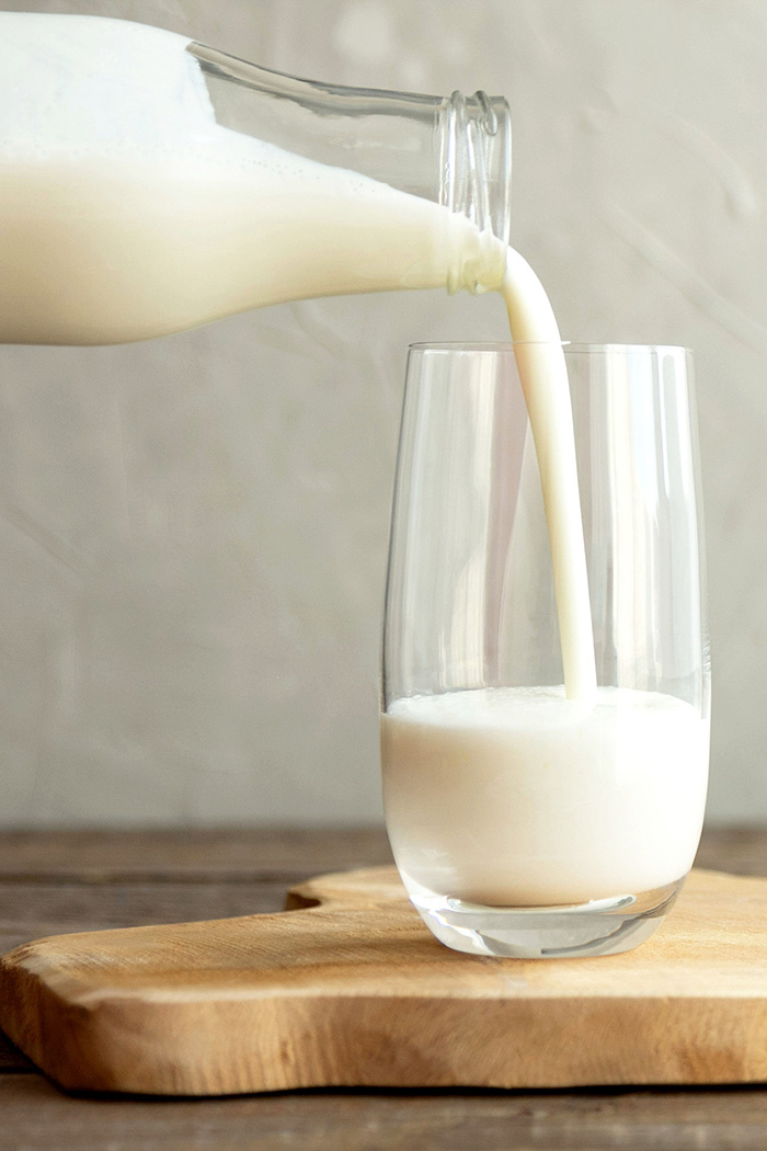 Laktose ist in Milch und Milchprodukten enthalten.